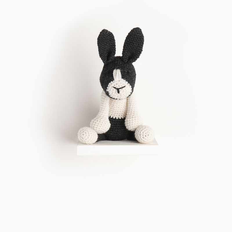 rabbit, eds animals, edwards crochet, edwards menagerie, kerry lord